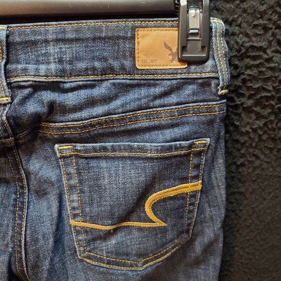 American Eagle Outfitters Womens Jeans Blue Size 2 Cotton Blend Crop Stretch - Picture 10 of 12